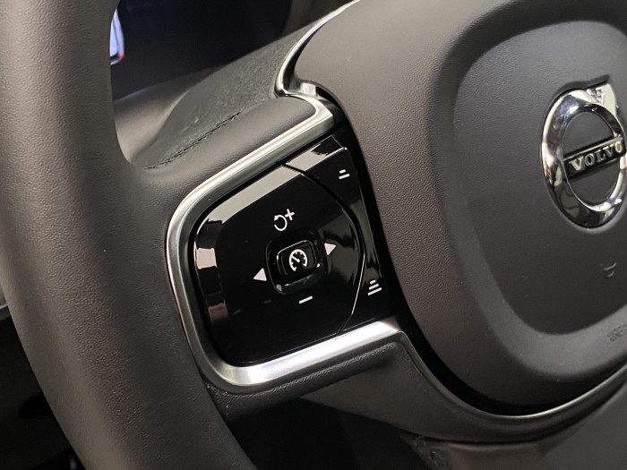 Volvo XC90 B5 AWD PLUS BRIGHT AUT 1.maj
