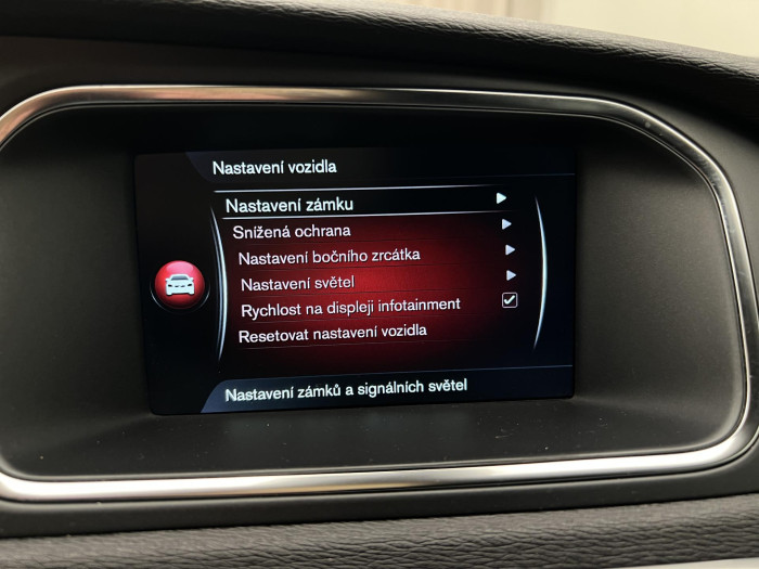 Volvo V40 D2 MOMENTUM 1.6 d Momentum