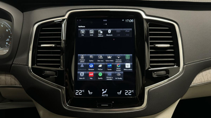 Volvo XC90 B6 AWD INSCRIPTION REZERVACE