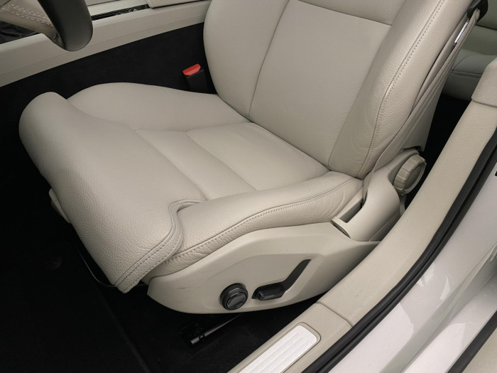 Volvo V60 D3 MOMENTUM PRO REZERVACE 2.0 d Momentum