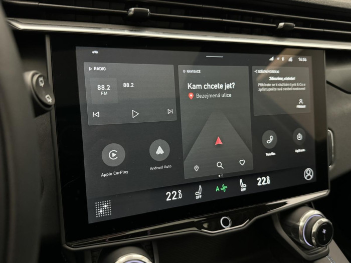 Lynk & Co 01 PHEV DCT AUT 1.maj. REZERVACE