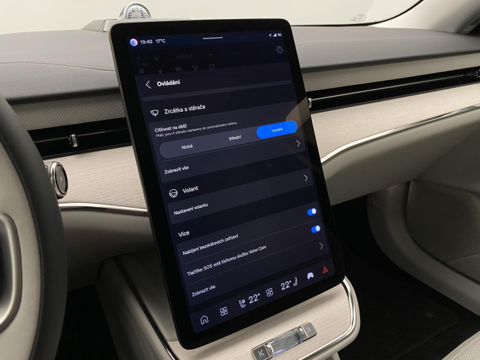 Volvo ES90 PURE ELECTRIC ULTRA