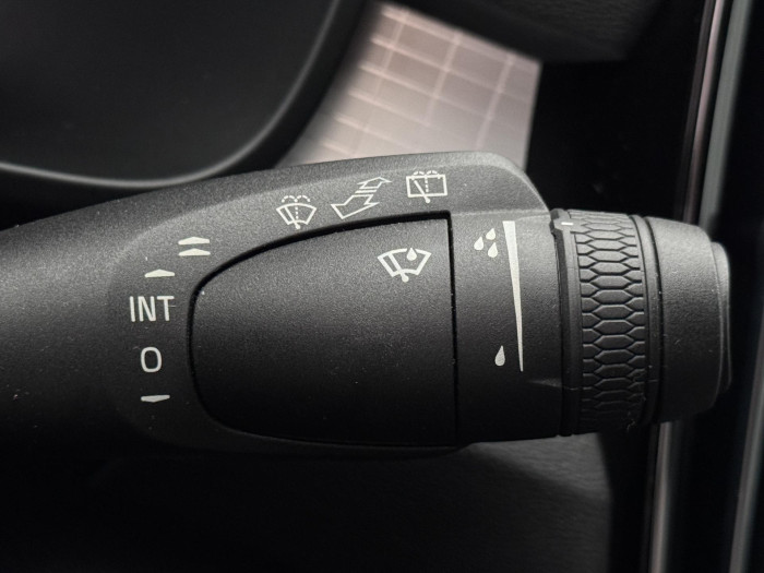 Volvo XC40 B4 MOMENTUM PRO CZ 1.maj 2.0 Momentum