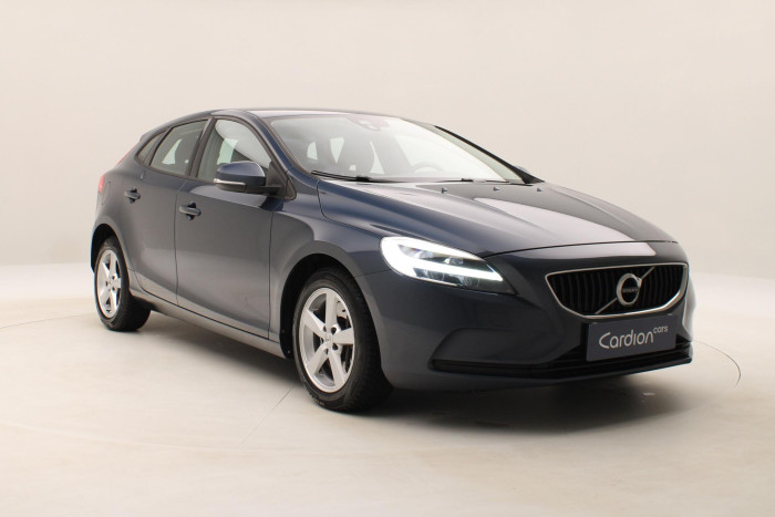 Volvo V40 D2 MOMENTUM AUT NAVIGACE 2.0 d Momentum
