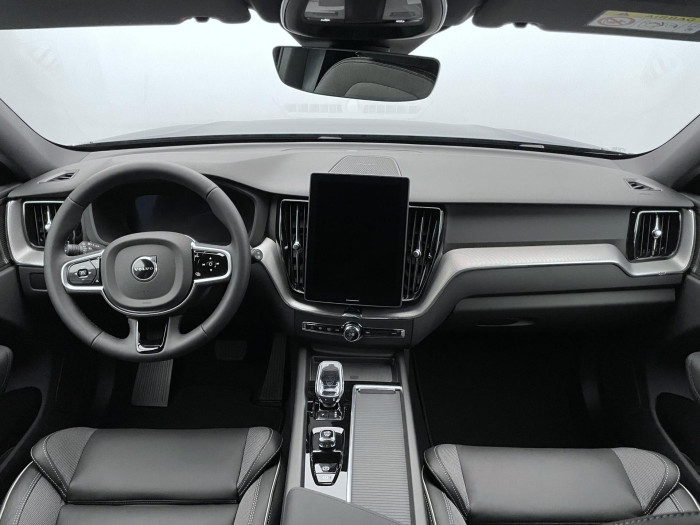Volvo XC60 B5 AWD AUT PLUS BLACK EDITION