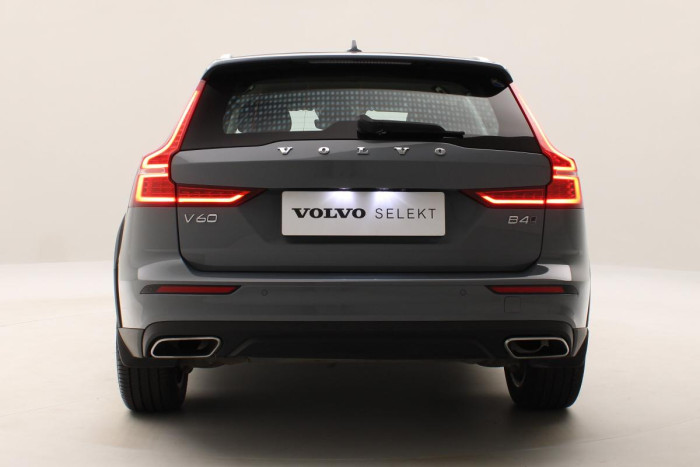 Volvo V60 CC B4 AWD ADVANCED REZERVACE 2.0 CC CC
