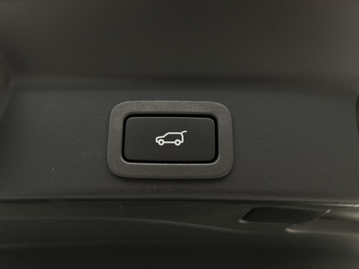 Jaguar F-Pace P400 R-DYNAMIC SE AWD AUT CZ 3.0 Dynamic SE