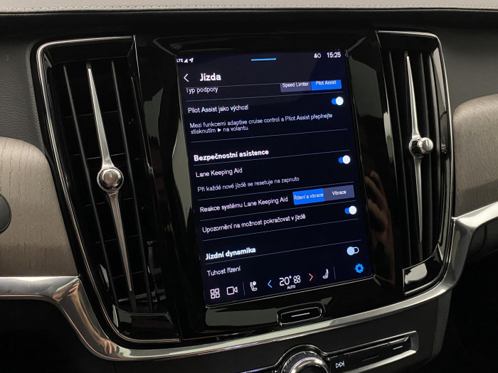 Volvo S90 B5 AWD ULTIMATE BRIGHT 1.maj