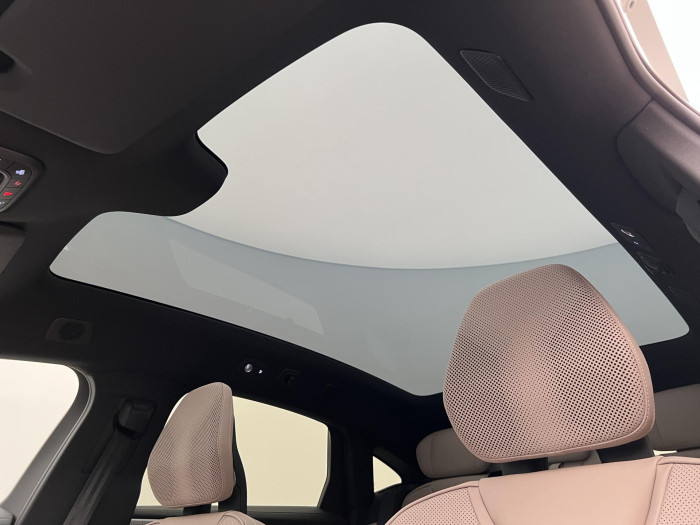 Volvo ES90 PURE ELECTRIC ULTRA