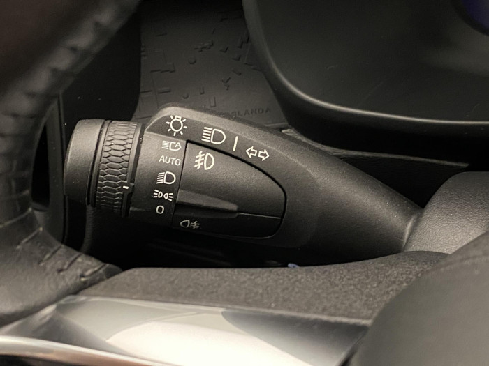 Volvo XC40 T2 CORE NAVIGACE 1.maj
