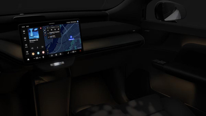 Volvo EX60 PURE ELECTRIC PLUS