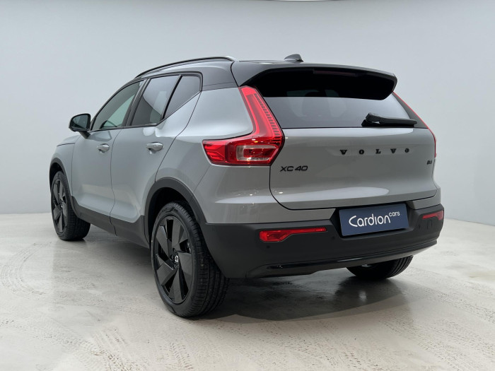 Volvo XC40 B4 BLACK EDITION ULTRA AUT 2.0 Edition