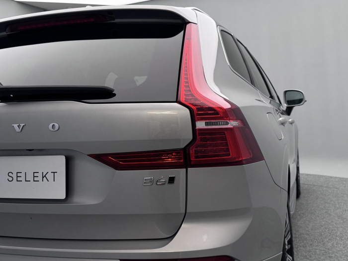 Volvo XC60 B6 AWD INSCRIPTION CZ