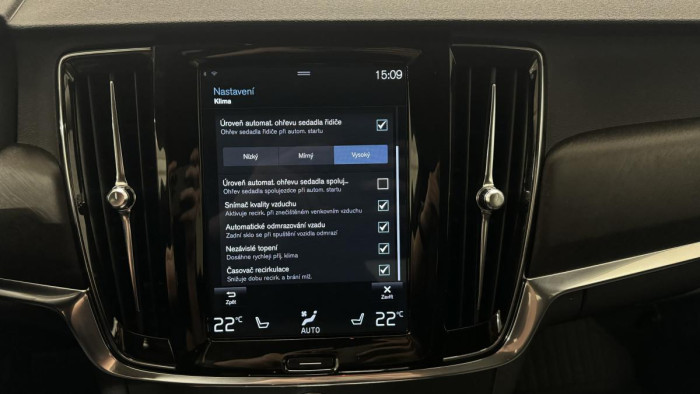 Volvo V90 CROSS COUNTRY D4 REZERVACE 2.0 d