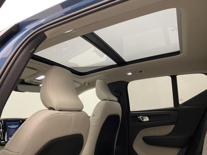 Volvo XC40 B4 AUT DARK ULTRA