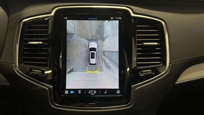 Volvo XC90 B5 AWD ULTIMATE DARK REZERVACE