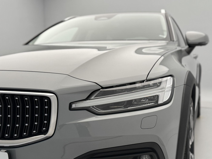 Volvo V60 CC B5 AWD PLUS BRIGHT 1.maj