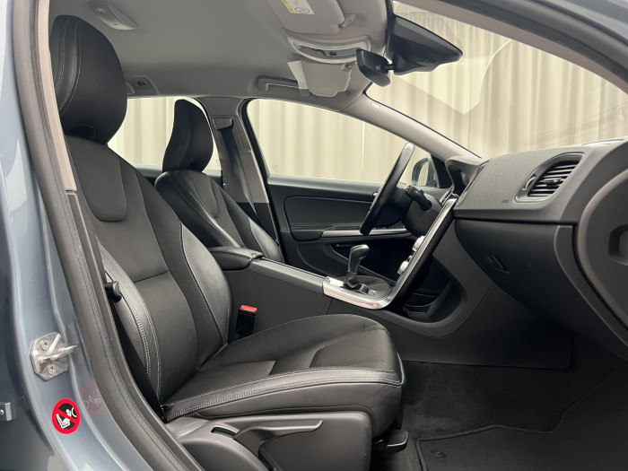 Volvo V60 D2 MOMENTUM 2.0 d Momentum