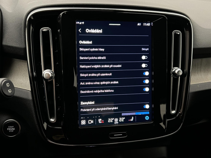 Volvo XC40 B4 PLUS BRIGHT AUT CZ