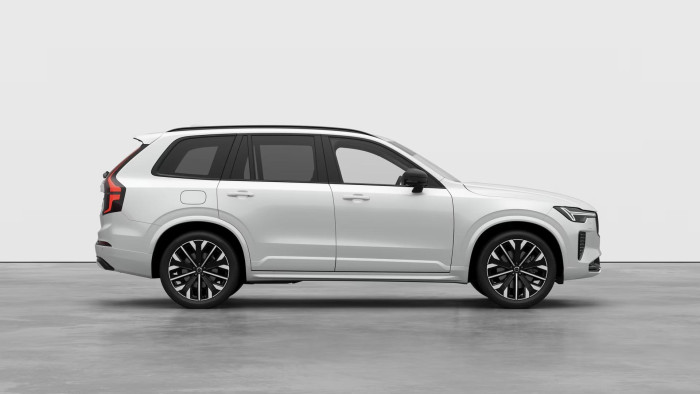 Volvo XC90 B5 AWD AUT DARK PLUS 7míst