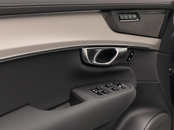 Volvo XC90 B5 AWD AUT BLACK EDITION PLUS