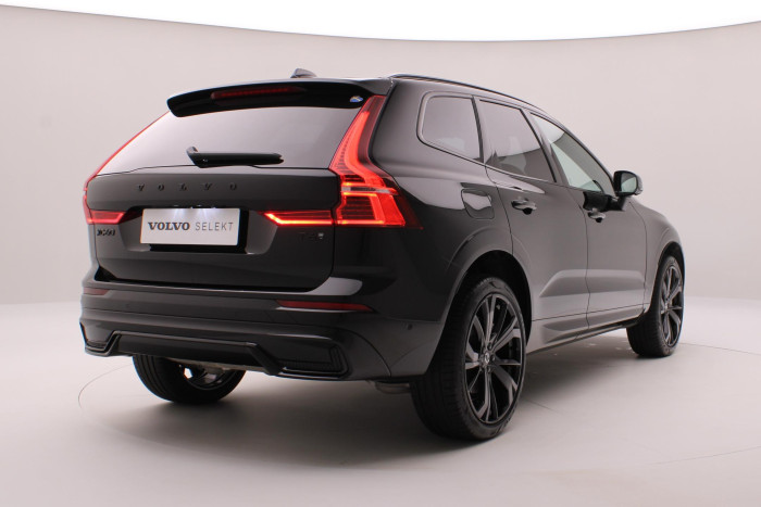 Volvo XC60 T6 AWD ULTRA DARK AUT CZ