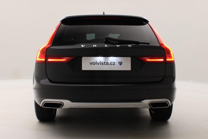 Volvo V90 CC D4 AWD MOMENTUM REZERVACE 2.0 d CC CC Momentum
