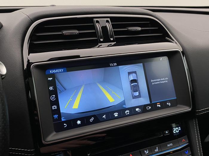 Jaguar F-Pace 5.0 V8 SVR AWD REZERVACE 5.0 V8