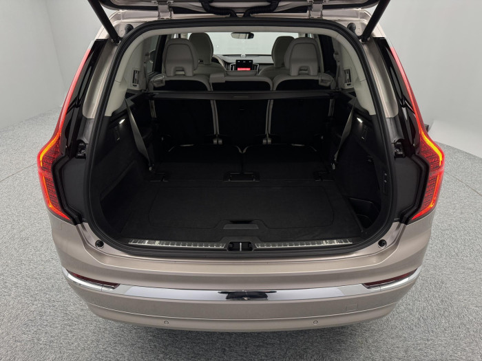 Volvo XC90 B5 AWD AUT BRIGHT ULTRA 7 míst