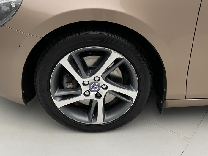 Volvo V40 D3 MOMENTUM 2.0 d Momentum