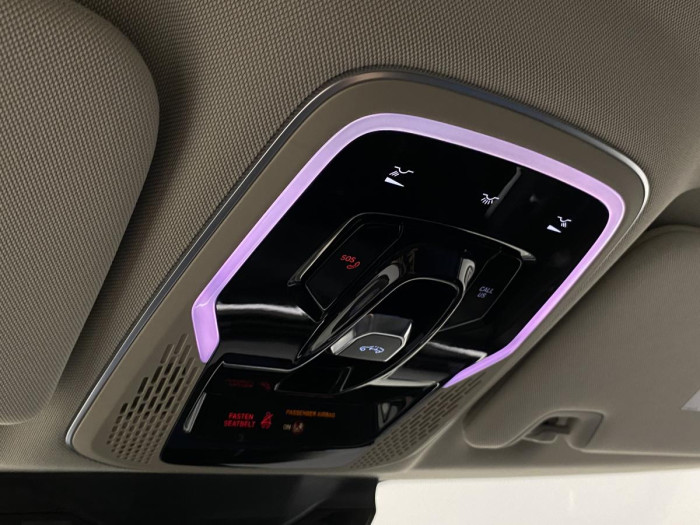 Lynk & Co 01 PHEV DCT AUT REZERVACE