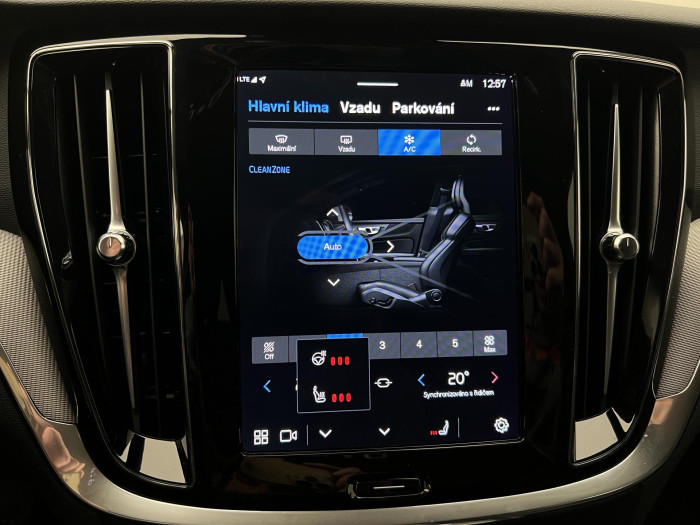 Volvo V60 CC B5 AWD PLUS BRIGHT AUT