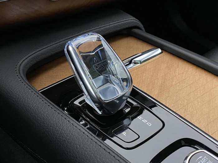Volvo XC90 B5 AWD INSCRIPTION REZERVACE