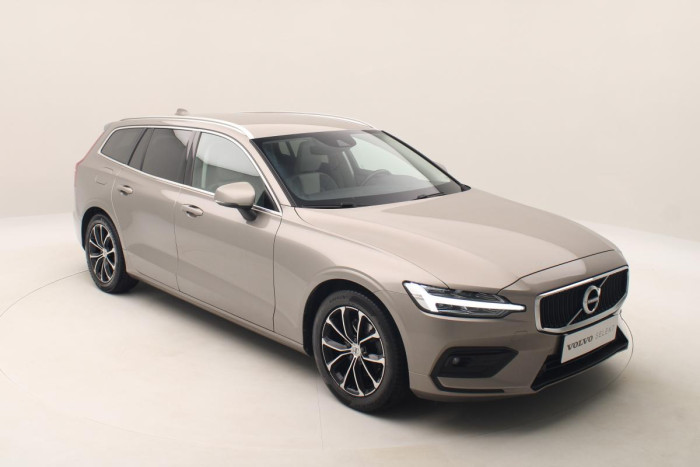 Volvo V60 D3 MOMENTUM AUT 1.maj 2.0 d Momentum