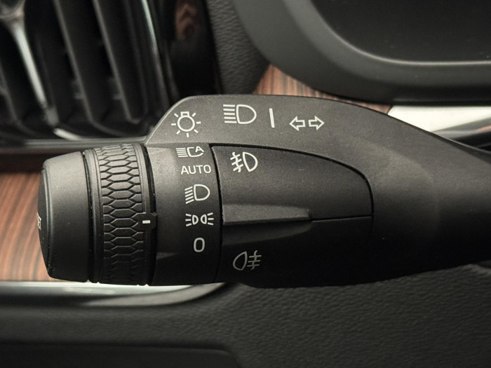 Volvo XC60 T8 AWD RECHARGE BRIGHT PLUS