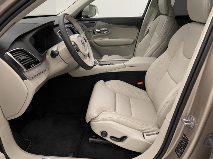 Volvo XC90 T8 AWD BRIGHT PLUS AUT 7míst