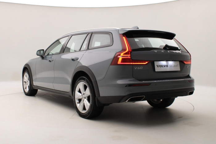 Volvo V60 CC B4 AWD ADVANCED REZERVACE 2.0 CC CC