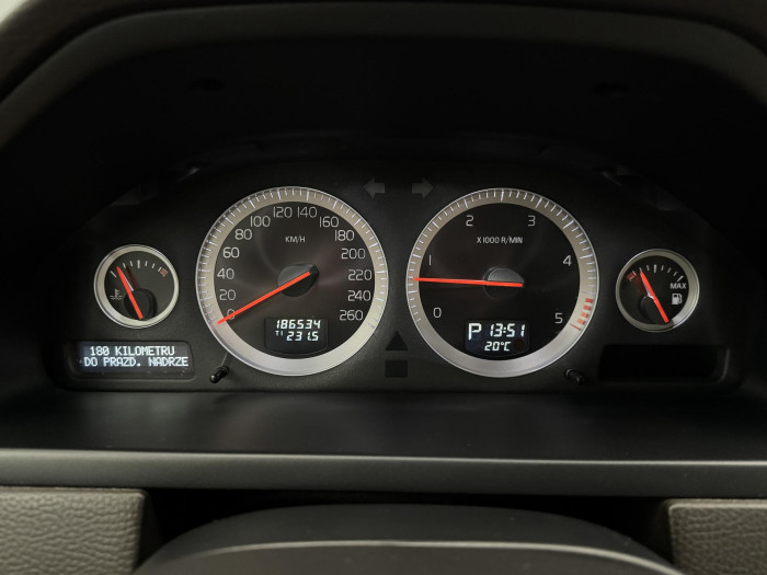 Volvo XC90 D5 AWD SUMMUM AUT 7M CZ 2.4 d Summum