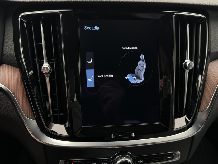 Volvo V60 T8 AWD INSCRIPTION