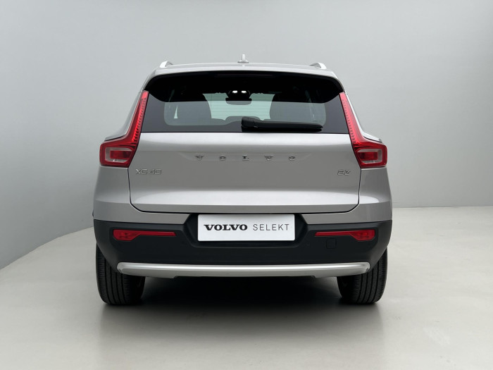 Volvo XC40 B3 CORE AUT CZ
