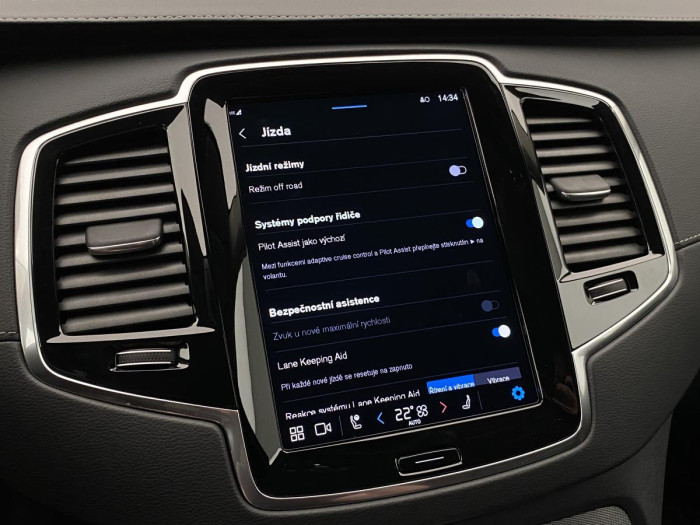 Volvo XC90 B5 AWD AUT BRIGHT PLUS 7míst 2.0 Plus