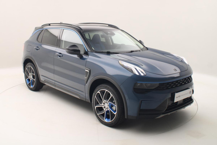 Lynk & Co 01 PHEV DCT AUT 1.maj. REZERVACE