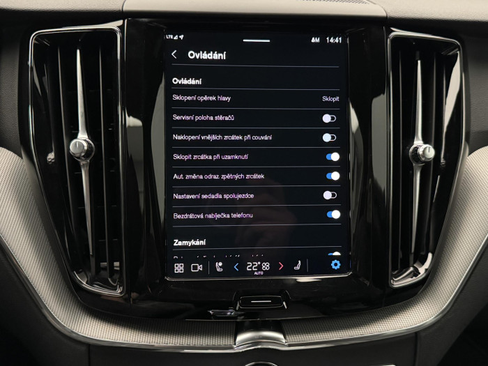 Volvo XC60 B5 AWD DARK PLUS