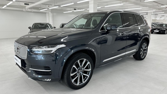 Volvo XC90 D5 AWD INSCRIPTION REZERVACE 2.0 d