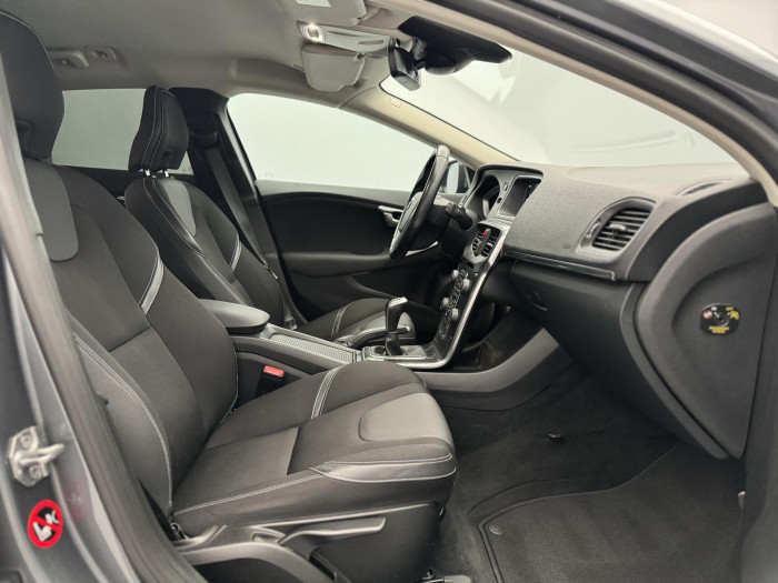 Volvo V40 D3 MOMENTUM 2.0 d Momentum