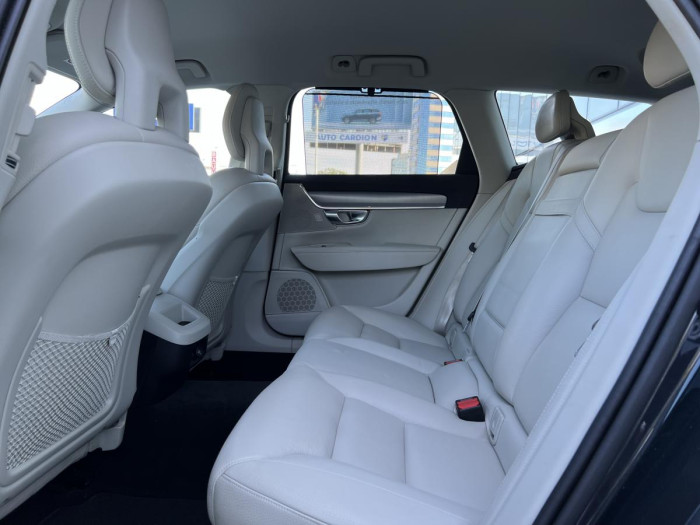 Volvo V90 D3 MOMENTUM 1.maj. 2.0 d Momentum