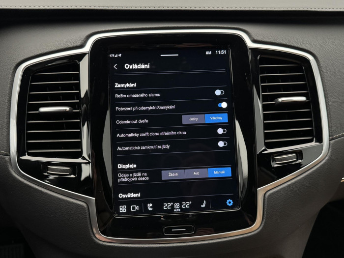 Volvo XC90 T8 AWD RECHARGE ULTIMATE DARK