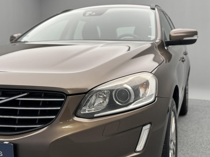 Volvo XC60 D4 MOMENTUM AUT CZ 2.4 d Momentum