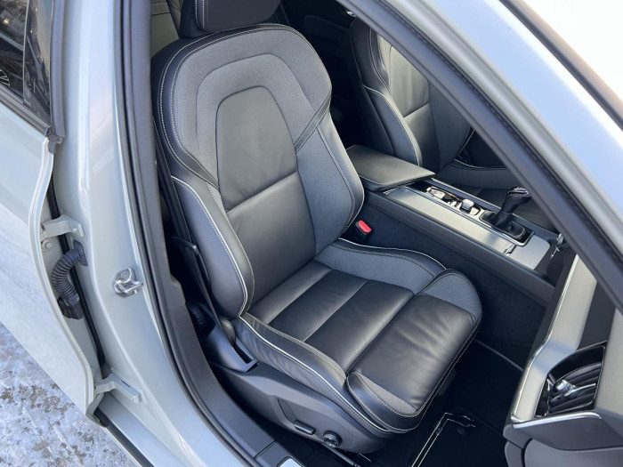 Volvo V60 D3 R-DESIGN 1.maj. 2.0 d