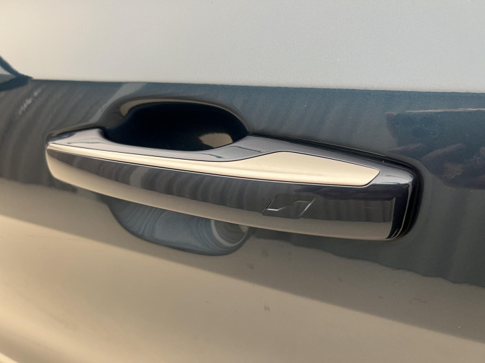 Lynk & Co 01 PHEV DCT AUT 1.maj.